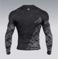 Rashguard na siłownię męski SCRATCH SCRATCH Rashguard Męski tył.jpg